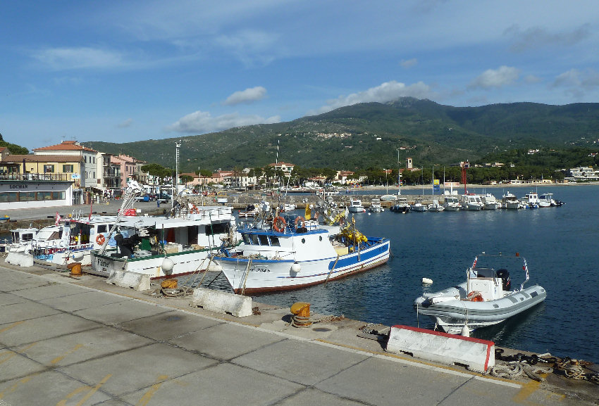 Porto di Marina_di_Campo