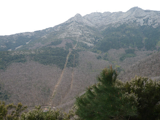 Funivia da Marciana sul versante settentrionale del Monte Capanne