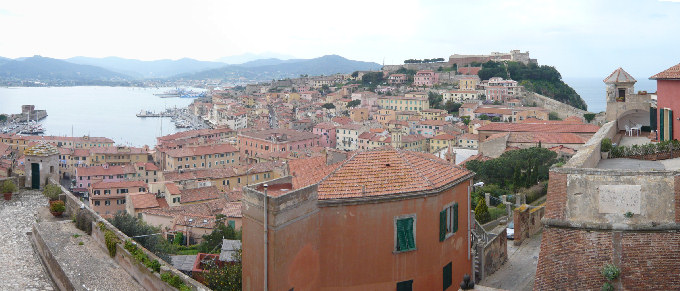 Veduta di Portoferraio dal Forte Stella