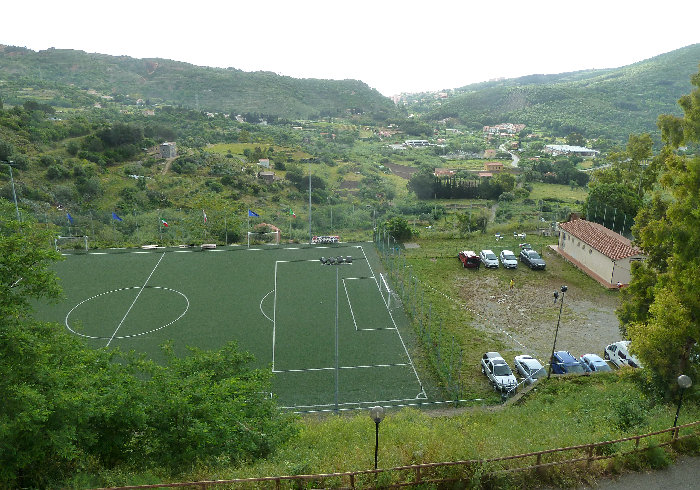 Campo_di_calcio di Rionell'elba
