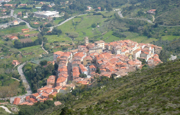 Rio nell'Elba vista dall'alto