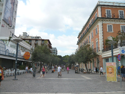 Viale Ceccarini