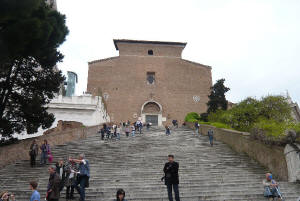 Scalinata della Chiesa di Santa Maria in Aracoeli in Campidoglio Roma