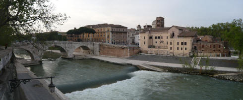 Veduta panoramica Isola Tiberina - Roma