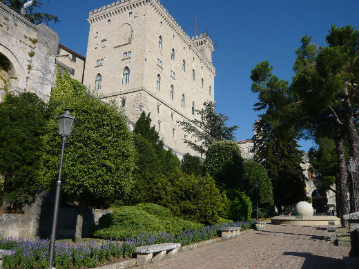 Giardino dei Liburni e Palazzo Pubblico di San Marino