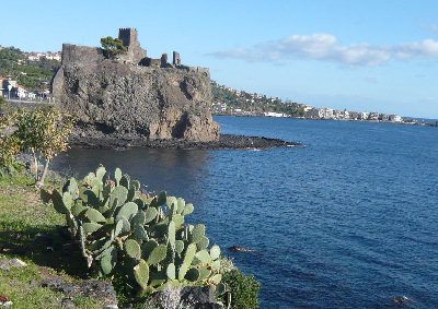 Aci_Castello