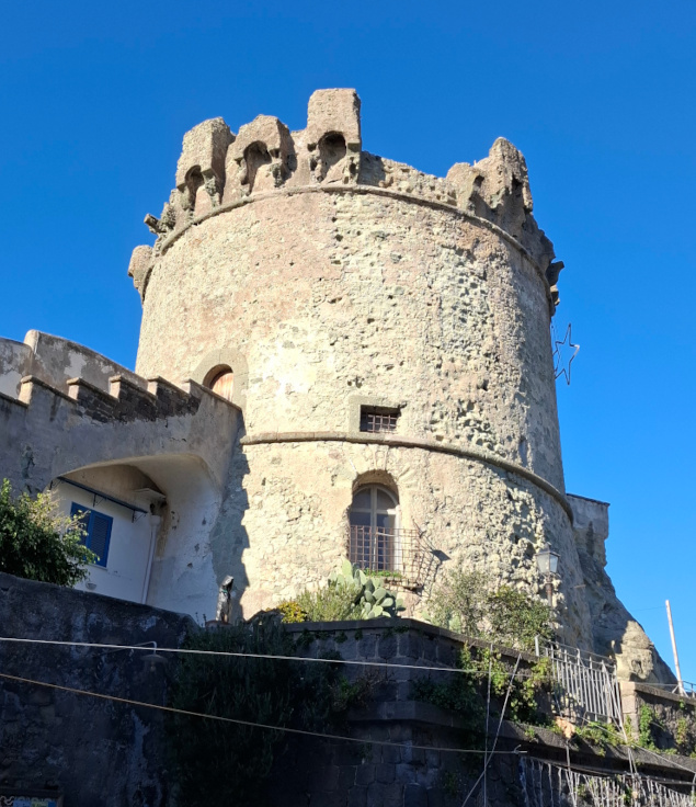 Forio Torre aragonese del Torrione