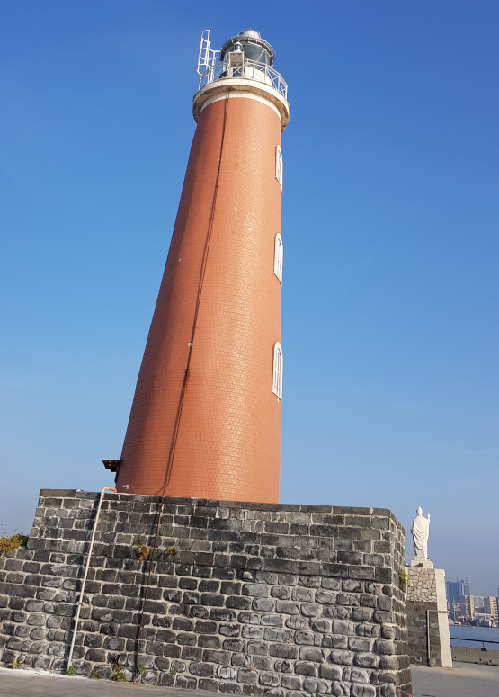 Napoli Faro del molo San_Vincenzo