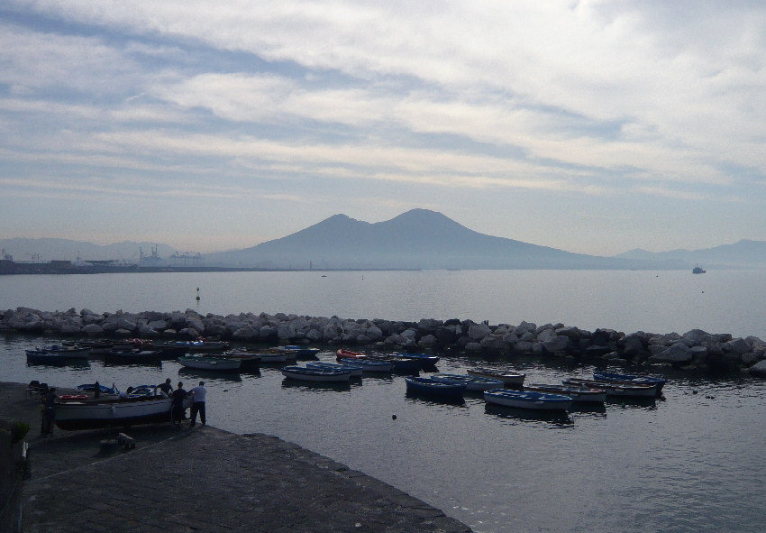 Vesuvio visto da Napoli
