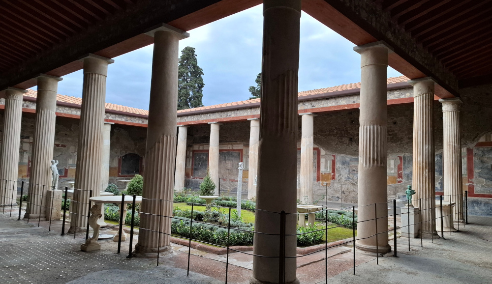 Peristilio Casa dei Vettii Pompei
