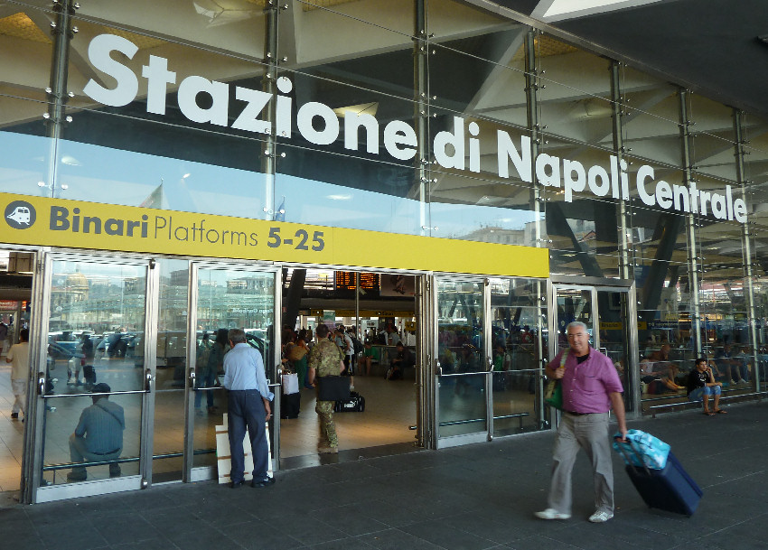 STAZIONE DI NAPOLI CENTRALE